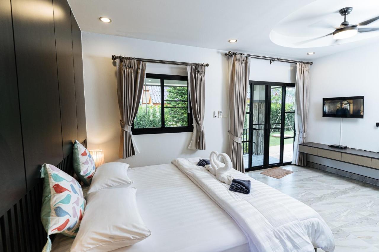 Thai Smile Resort Районг Екстер'єр фото